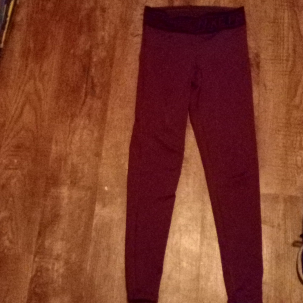 Nike Pro leggings